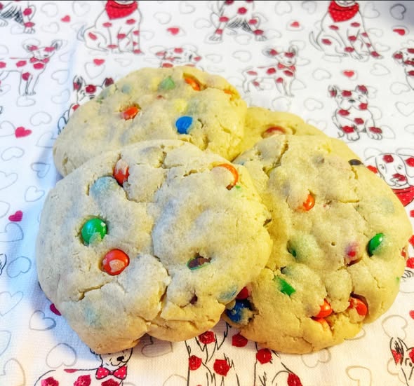 Jumbo M&M